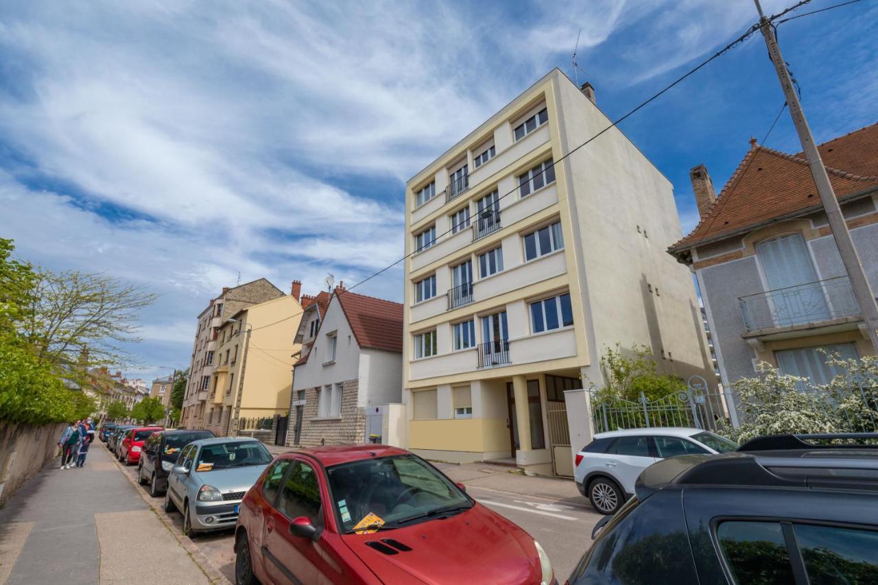 Appartement Climatise 100M2 7Mn Centre Ville Garage 5Pieces 5 Adultes Bebe Arrivee Autonome ディジョン エクステリア 写真
